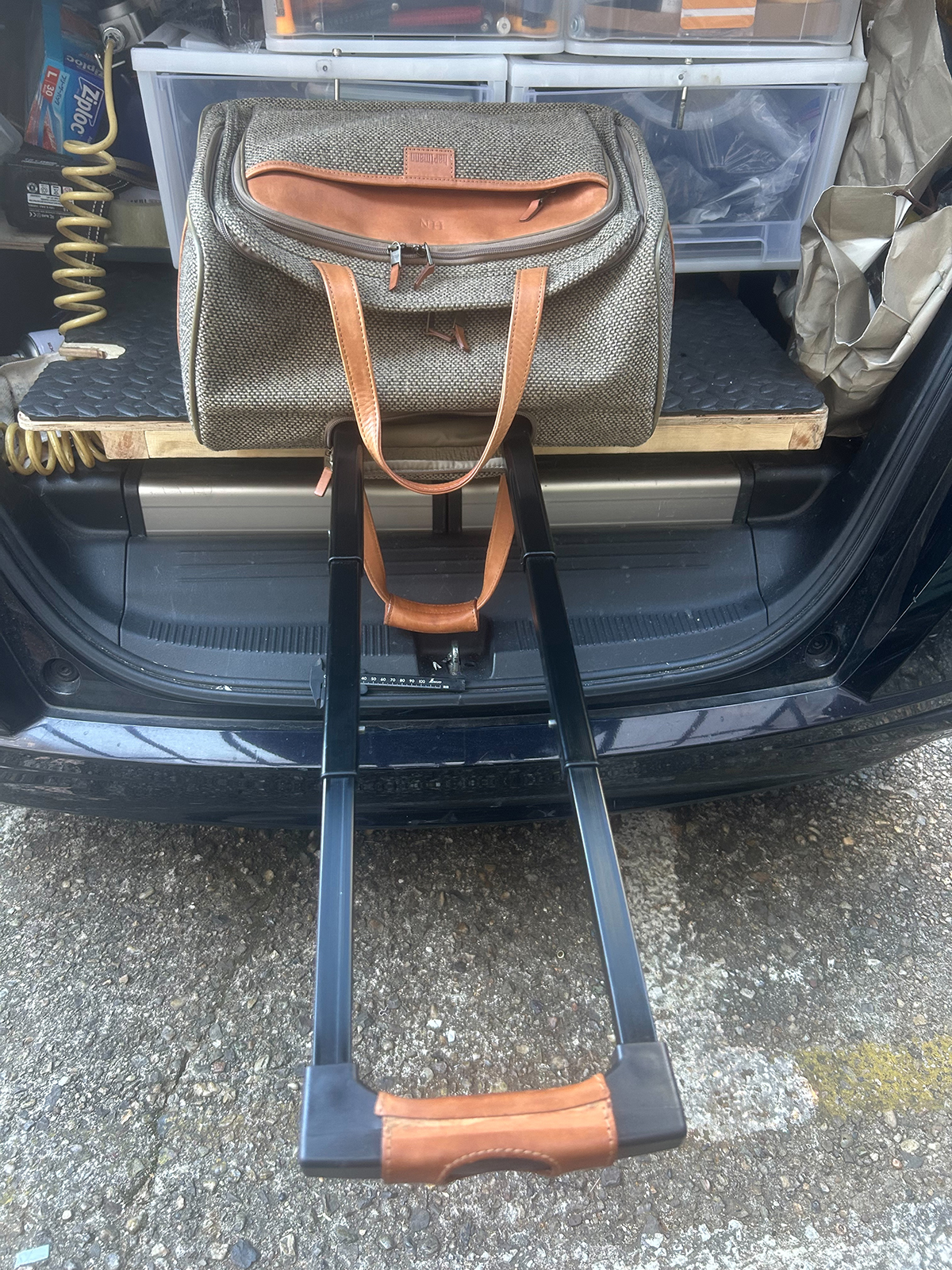 キャスター交換とハンドル修理のご依頼